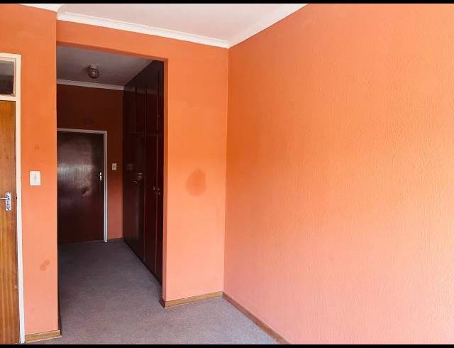 3 BEDROOM PROPERTY TO RENT IN FLORIDA